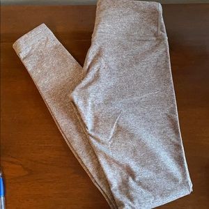 Lululemon grey wonder under leggings